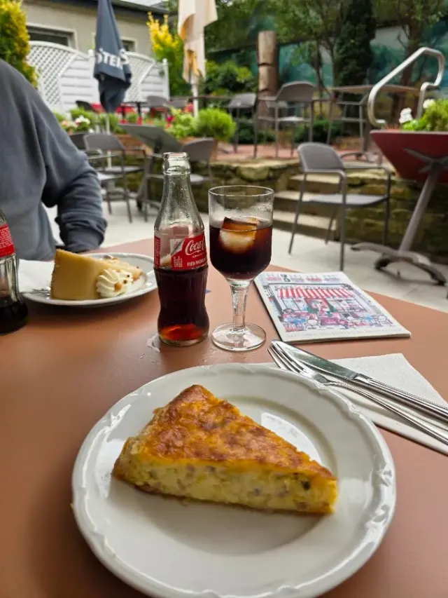 BookNoFees: Restaurant – Café Strickmann – Dortmund – Café Strickmann, Foto 2