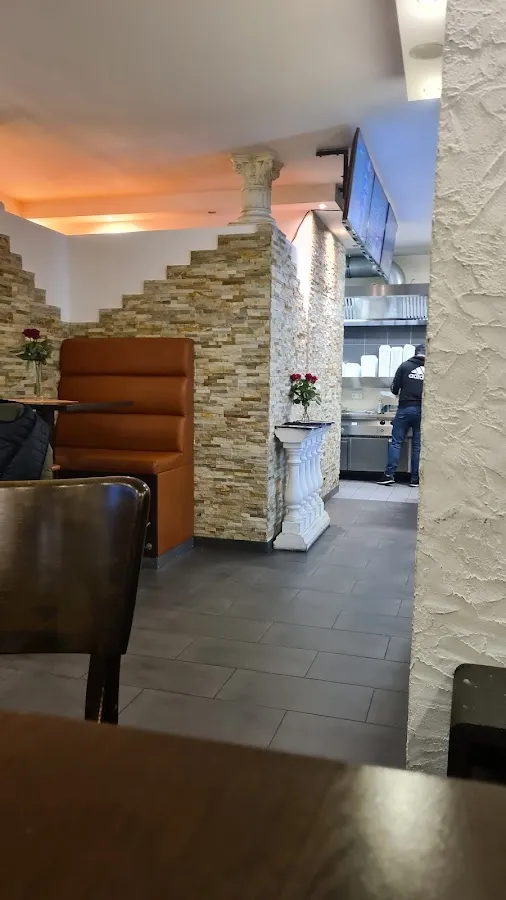 BookNoFees: Restaurant – Capolinea Gyros – Wenden – Endstation Gyros, Foto 1