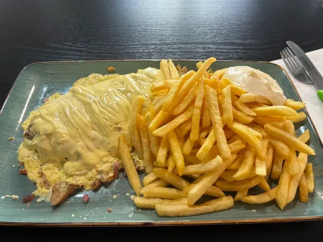 BookNoFees: Restaurant – Balver Grillstübchen – Balve – Balver Grillstübchen, Foto 3