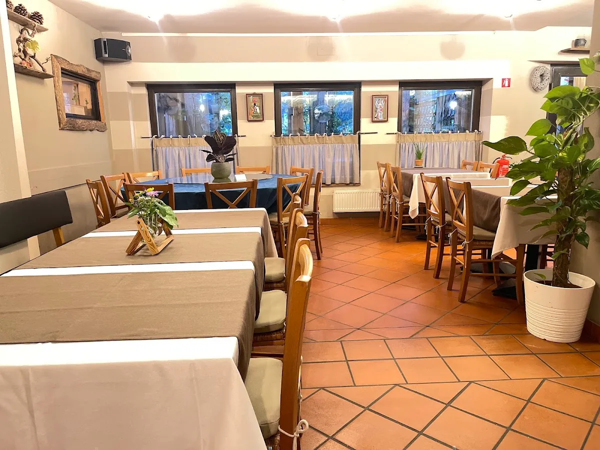 BookNoFees: Restaurant – Beli labod 2 – Ljubljana – Der weiße Schwan 2, Foto 1
