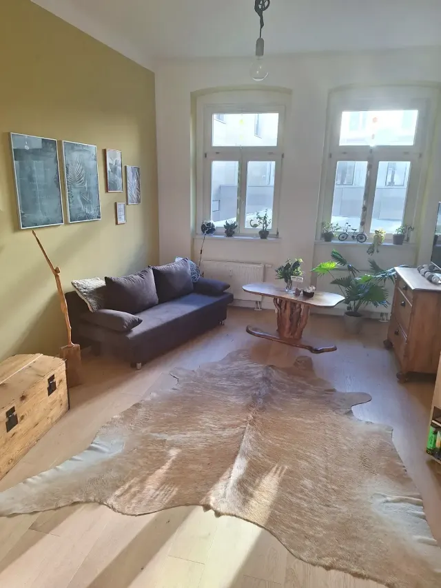 BookNoFees: Zentrales stilvolles Privatzimmer im Altbauflair – Görlitz